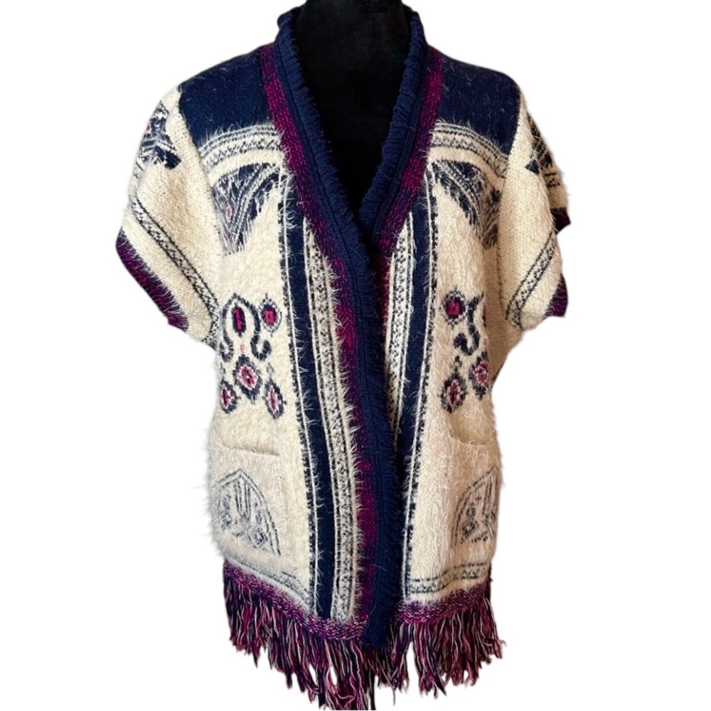 •Sweet Sinammon Fringed Open Front Sweater Vest/Poncho Sz L